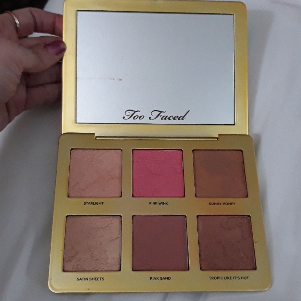 Too Faced Highlight Blush & Bronzing Palette